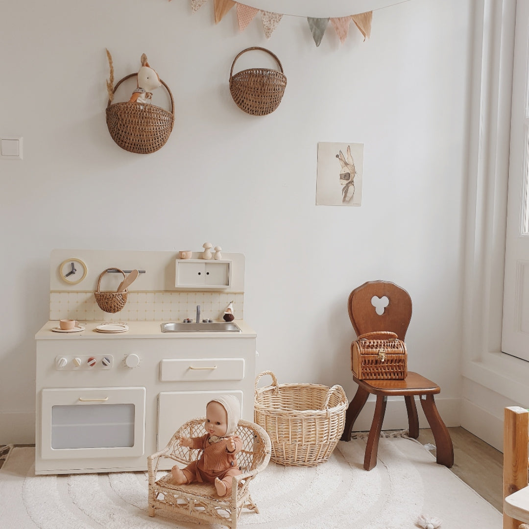 Wall Basket Tin Medium