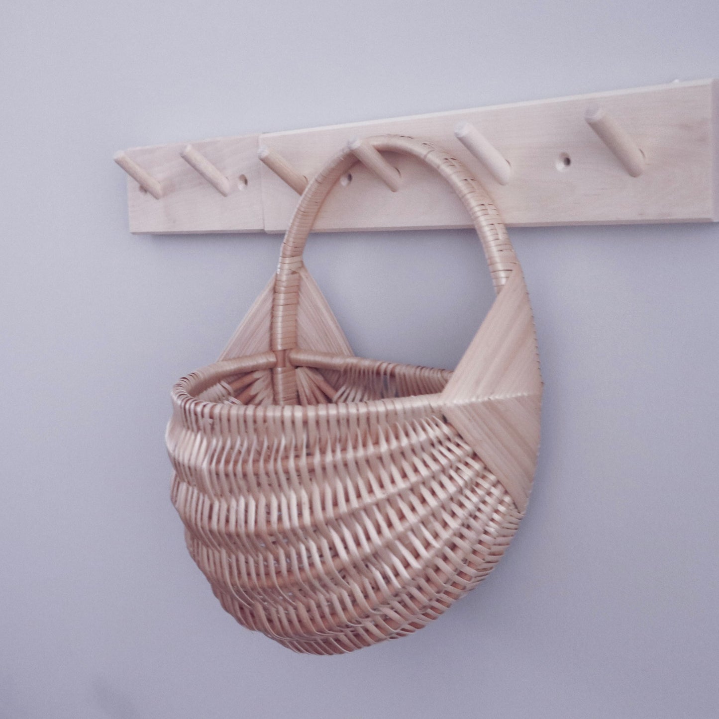 Rattan Wall Basket Coconeh Large