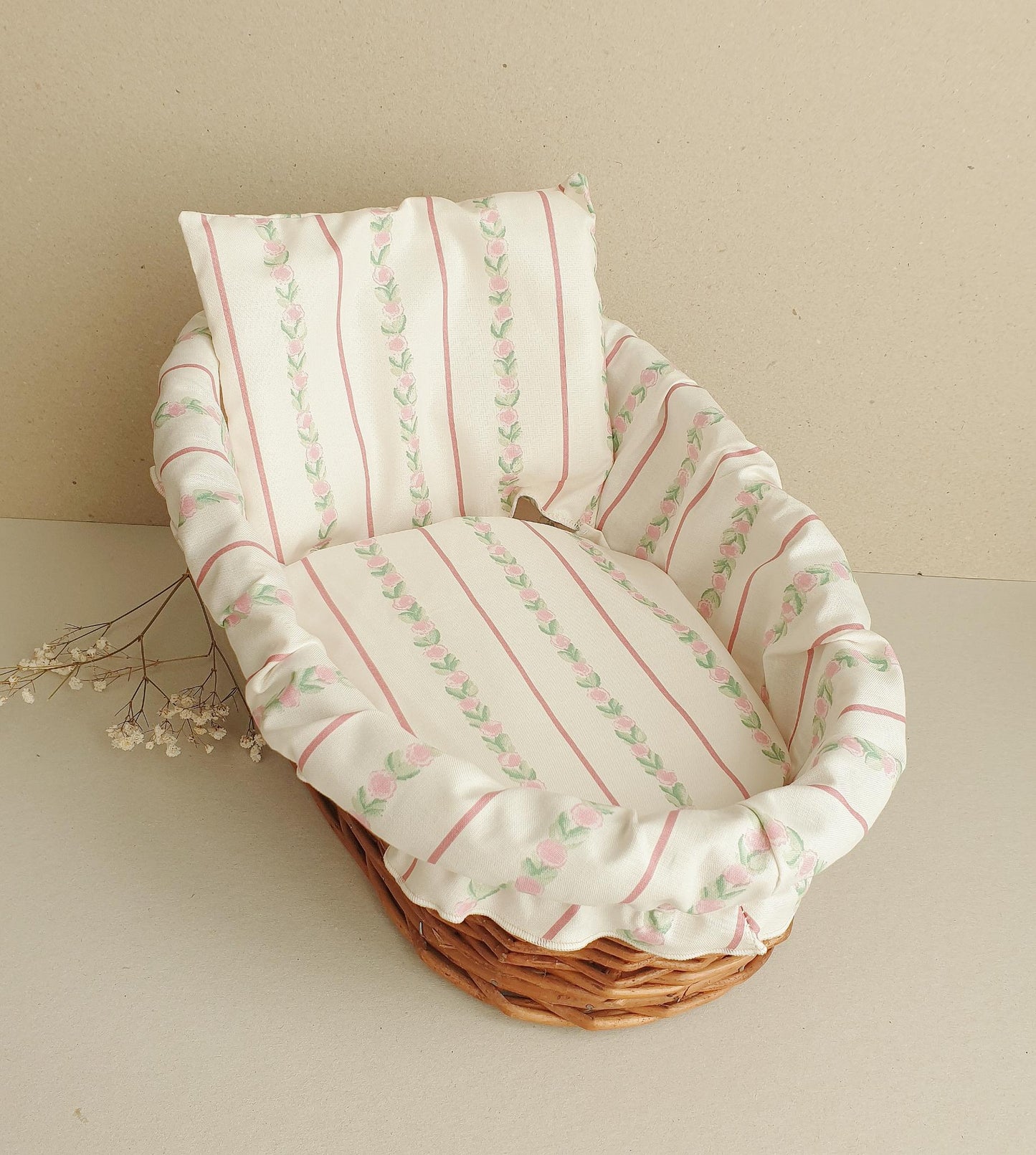 Handmade Rattan Doll Bed Flor with Washable Linen & 2x Cushions – 31cm Long-Dollbasket